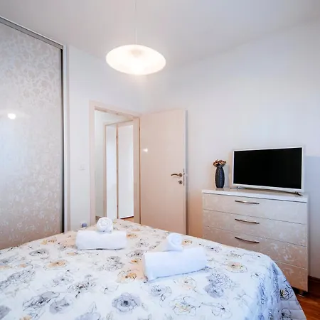 Keti Apartament *